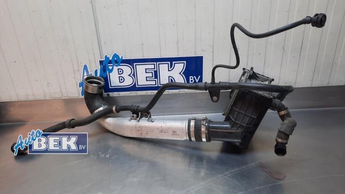 Gebruikte Intercooler Mercedes C (W205) C-220 2.2 CDI BlueTEC, C-220 d 16V Prijs € 49,00 Margeregeling aangeboden door Auto Bek