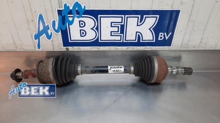 Gebruikte Aandrijfas rechts-voor Opel Zafira Tourer (P12) 2.0 CDTI 16V 170 Ecotec Prijs € 55,00 Margeregeling aangeboden door Auto Bek