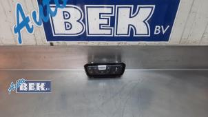 Gebruikte Licht Schakelaar BMW 3 serie (G20) 318i 2.0 TwinPower Turbo 16V Prijs € 99,90 Margeregeling aangeboden door Auto Bek