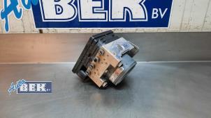 Gebruikte ABS Pomp Mercedes C (W205) C-220 2.2 CDI BlueTEC, C-220 d 16V Prijs € 150,00 Margeregeling aangeboden door Auto Bek