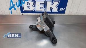 Gebruikte ABS Pomp BMW X1 (F48) xDrive 18d 2.0 16V Prijs € 300,00 Margeregeling aangeboden door Auto Bek