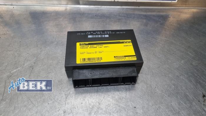 Gebruikte Bodycontrol Module Porsche Cayenne (9PA) 3.6 24V Prijs € 35,00 Margeregeling aangeboden door Auto Bek