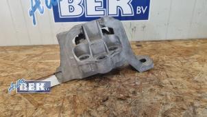 Gebruikte Motorsteun Ford Focus 4 Wagon 1.0 EcoBoost 12V Hybrid 155 Prijs € 45,00 Margeregeling aangeboden door Auto Bek