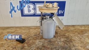 Gebruikte Tank element Pomp Ford Focus 4 Wagon 1.0 EcoBoost 12V Hybrid 155 Prijs € 74,50 Margeregeling aangeboden door Auto Bek