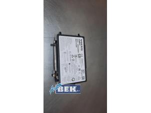 Gebruikte Telefoon Module Volvo XC40 (XZ) Recharge 70 kWh Prijs op aanvraag aangeboden door Auto Bek