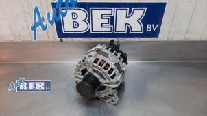 Gebruikte Dynamo Dacia Sandero III 1.0 TCe 90 12V Prijs € 100,00 Margeregeling aangeboden door Auto Bek