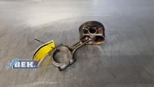 Gebruikte Zuiger Subaru Impreza II (GD) 2.0 Turbo 16V WRX Prijs op aanvraag aangeboden door Auto Bek