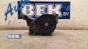 Gebruikte Oliepomp Volkswagen Touran (5T1) 2.0 TDI 150 Prijs € 64,95 Margeregeling aangeboden door Auto Bek