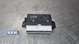 Gebruikte PDC Module Audi Q2 (GAB/GAG) 2.0 30 TDI 16V Prijs € 30,00 Margeregeling aangeboden door Auto Bek