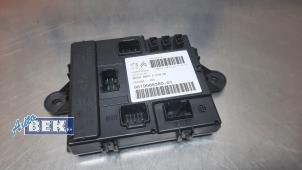 Gebruikte Bodycontrol Module Peugeot 5008 II (M4/MC/MJ/MR) 2.0 BlueHDi 180 16V Prijs € 60,00 Margeregeling aangeboden door Auto Bek