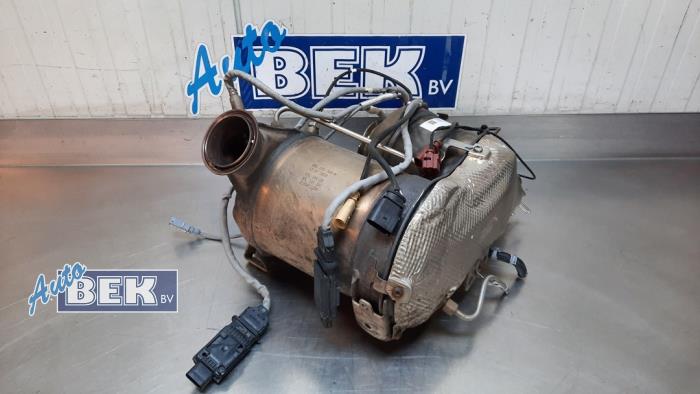 Gebruikte Roetfilter Volkswagen Caddy Cargo V (SBA/SBH) 2.0 TDI BlueMotionTechnology Prijs € 499,99 Margeregeling aangeboden door Auto Bek
