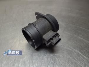 Gebruikte Luchtmassameter Kia Niro I (DE) 1.6 GDI PHEV Prijs € 24,50 Margeregeling aangeboden door Auto Bek