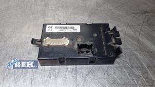 Gebruikte Computer Body Control Renault Trafic New (FL) 1.9 dCi 100 16V Prijs € 174,99 Margeregeling aangeboden door Auto Bek