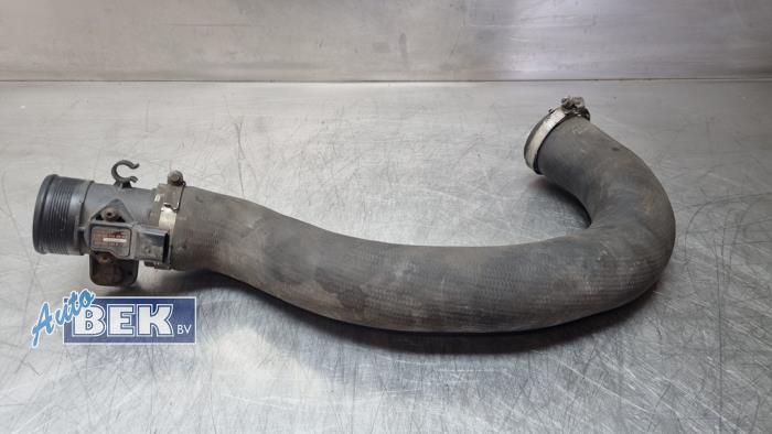 Gebruikte Intercooler Slang Volkswagen Transporter T6 2.0 TSI Prijs € 35,00 Margeregeling aangeboden door Auto Bek