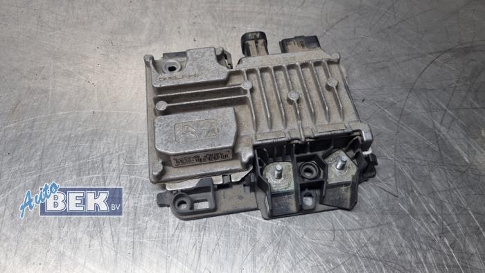 Gebruikte Start/Stop computer Citroen C4 Cactus (0B/0P) 1.6 Blue Hdi 100 Prijs € 42,50 Margeregeling aangeboden door Auto Bek