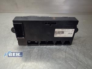 Gebruikte Climatronic module Volkswagen Caddy Cargo V (SBA/SBH) 2.0 TDI BlueMotionTechnology Prijs € 100,00 Margeregeling aangeboden door Auto Bek