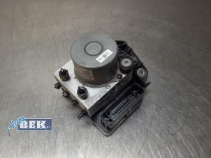 Gebruikte ABS Pomp Hyundai Tucson (NX) 1.6 T-GDI Hybrid 48V Prijs € 249,00 Margeregeling aangeboden door Auto Bek