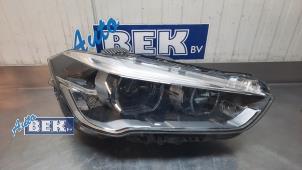 Gebruikte Koplamp rechts BMW X1 (F48) sDrive 18d 2.0 16V Prijs € 749,99 Margeregeling aangeboden door Auto Bek