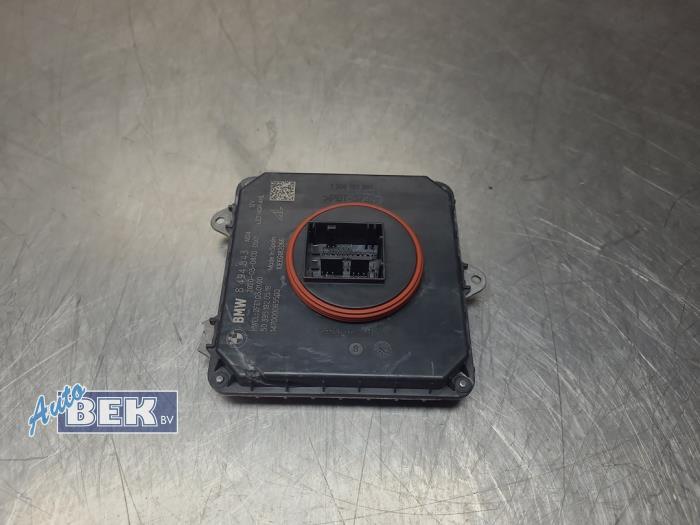 Gebruikte Module LED koplamp BMW M2 (F87) 3.0 24V Competition Prijs € 99,99 Margeregeling aangeboden door Auto Bek