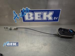 Gebruikte Handrem Kabel BMW M2 (F87) 3.0 24V Competition Prijs € 75,00 Margeregeling aangeboden door Auto Bek