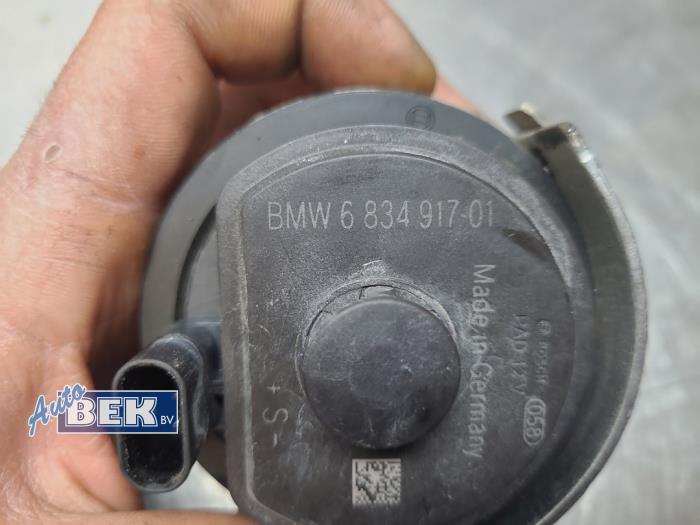 Waterpomp van een BMW M2 (F87) 3.0 24V Competition 2020