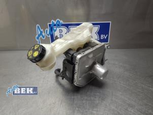 Gebruikte Rembol Ford Kuga III (DFK) 2.5 FHEV 16V Prijs € 450,00 Margeregeling aangeboden door Auto Bek