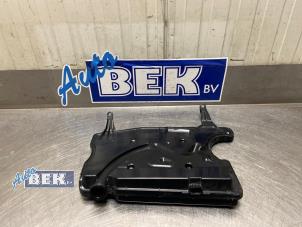 Gebruikte Luchtgeleider BMW X1 (F48) sDrive 18d 2.0 16V Prijs € 19,99 Margeregeling aangeboden door Auto Bek