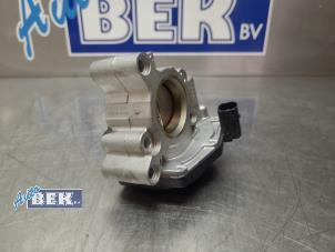 Gebruikte Gasklephuis Ford Focus 4 1.0 EcoBoost 12V Hybrid 155 Prijs € 50,00 Margeregeling aangeboden door Auto Bek