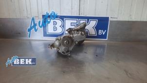 Gebruikte Oliepomp Volkswagen Transporter T6 2.0 TSI Prijs € 29,95 Margeregeling aangeboden door Auto Bek