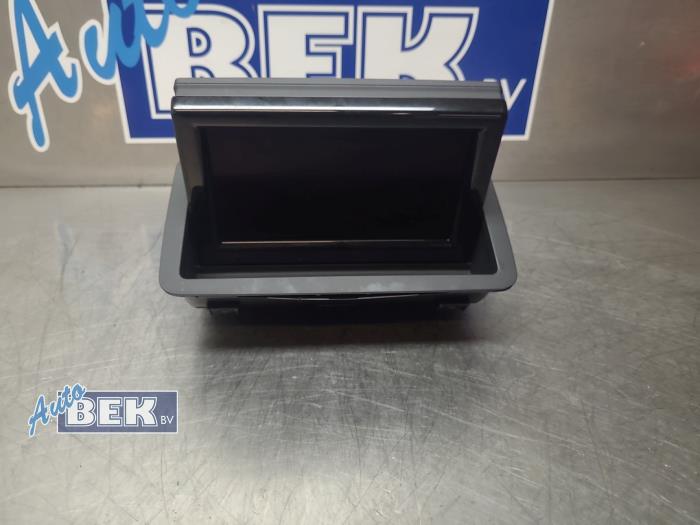 Gebruikte Display Interieur Audi A1 Sportback (8XA/8XF) 1.6 TDI 16V Prijs € 85,00 Margeregeling aangeboden door Auto Bek