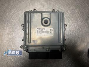 Computer Motormanagement van een Volvo XC70 (BZ) 2.4 D5 20V 220 AWD 2015