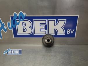 Gebruikte Krukas Tandwiel Skoda Yeti (5LAC) 1.8 TSI 16V 4x4 Prijs € 59,95 Margeregeling aangeboden door Auto Bek