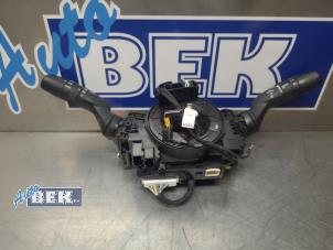 Gebruikte Licht + Raw Schakelaar Toyota RAV4 (A5) 2.5 Hybrid 16V Prijs € 125,00 Margeregeling aangeboden door Auto Bek