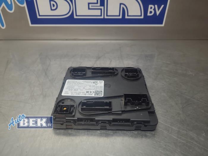 Gebruikte Computer Body Control Porsche Taycan (Y1A) 4S 105 kWh Prijs € 299,99 Margeregeling aangeboden door Auto Bek