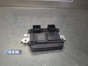 Gebruikte Sperdifferentieel module Porsche Taycan (Y1A) 4S 105 kWh Prijs € 249,99 Margeregeling aangeboden door Auto Bek