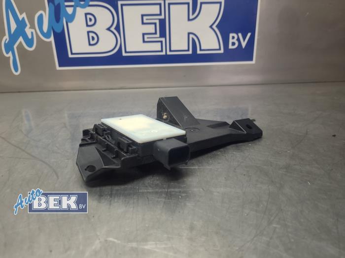 Gebruikte Radar sensor Kia EV3 (SV1) 58.3/81.4 kWh Prijs € 200,00 Margeregeling aangeboden door Auto Bek