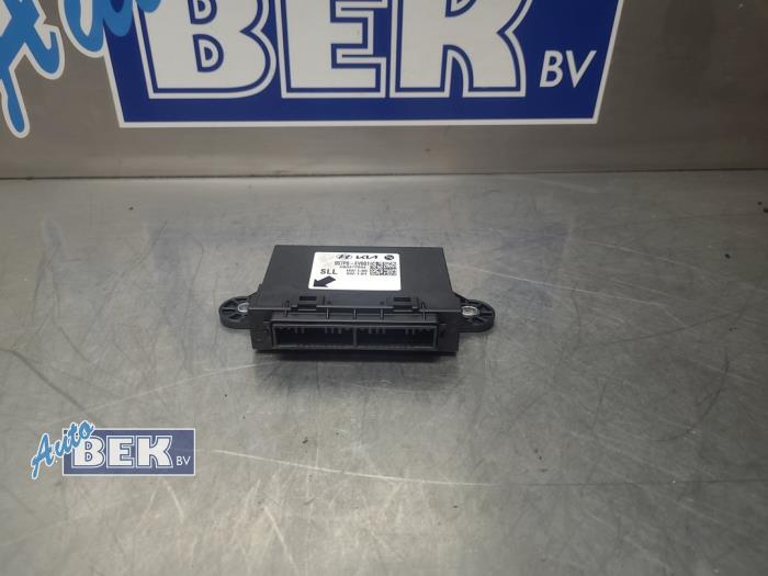 Gebruikte Deur module Kia EV3 (SV1) 58.3/81.4 kWh Prijs € 110,00 Margeregeling aangeboden door Auto Bek