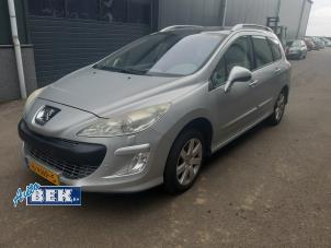 Gebruikte Koplamp links Peugeot 308 SW (4E/H) 1.6 16V THP Autom. Prijs € 349,99 Margeregeling aangeboden door Auto Bek