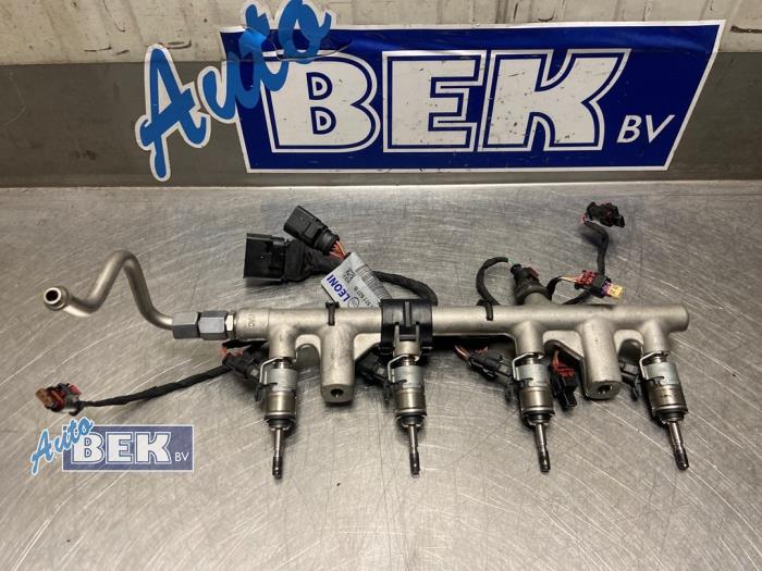 Gebruikte Injector brug Skoda Octavia Combi (NXAC) 2.0 TSI RS 16V Prijs € 247,50 Margeregeling aangeboden door Auto Bek