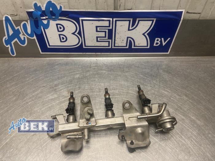 Gebruikte Common rail (Injectie) Renault Kangoo/Grand Kangoo (KW) 1.2 16V TCE Prijs € 29,00 Margeregeling aangeboden door Auto Bek