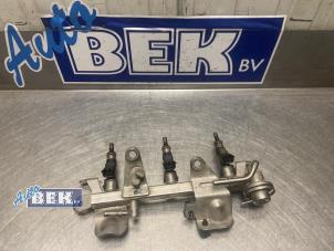 Gebruikte Injector brug Renault Kangoo/Grand Kangoo (KW) 1.2 16V TCE Prijs € 29,00 Margeregeling aangeboden door Auto Bek