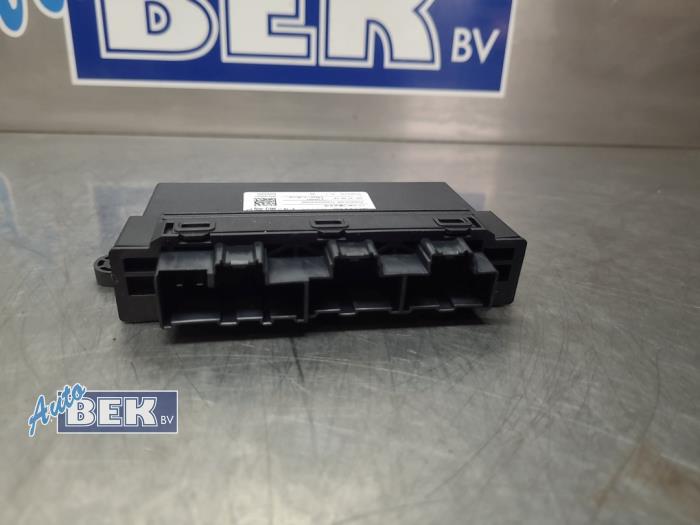 Gebruikte Module Centrale Deurvergrendeling Polestar Polestar 4 Long Range Single Motor 100 kWh Prijs € 73,00 Margeregeling aangeboden door Auto Bek
