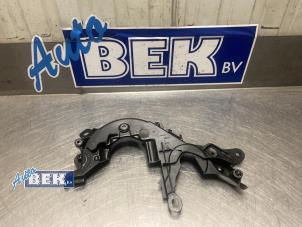 Gebruikte Distributiedeksel Opel Combo Cargo 1.5 CDTI 100 Prijs € 13,99 Margeregeling aangeboden door Auto Bek