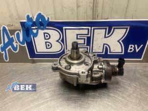 Gebruikte Dieselpomp Opel Combo Cargo 1.5 CDTI 100 Prijs € 175,00 Margeregeling aangeboden door Auto Bek