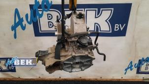 Gebruikte Versnellingsbak Hyundai Kona (OS) 64 kWh Prijs € 1.000,00 Margeregeling aangeboden door Auto Bek