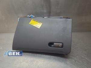 Gebruikte Dashboardkastje Mercedes GLC Coupe (C253) 2.2 250d 16V BlueTEC 4-Matic Prijs € 65,00 Margeregeling aangeboden door Auto Bek