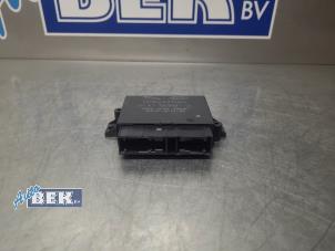 Gebruikte PDC Module Landrover Range Rover Evoque (LVJ/LVS) 2.2 TD4 16V Prijs € 39,50 Margeregeling aangeboden door Auto Bek