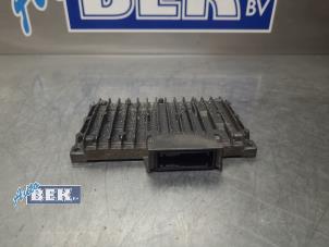 Gebruikte Computer Cruise Control Mercedes E (W213) E-200d 1.6 Turbo 16V Prijs op aanvraag aangeboden door Auto Bek