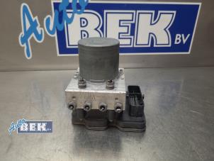 Gebruikte ABS Pomp Volkswagen Polo VI (AW1) 2.0 GTI Turbo 16V Prijs € 75,00 Margeregeling aangeboden door Auto Bek