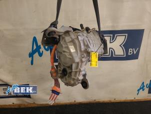 Gebruikte Hybride elektro motor Mitsubishi Outlander (GF/GG) 2.4 16V PHEV 4x4 Prijs € 400,00 Margeregeling aangeboden door Auto Bek